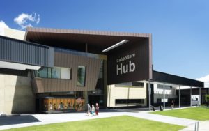 【充実設備満載】オーストラリア カブルチャー図書館の営業時間・アクセスと図書カードの作り方