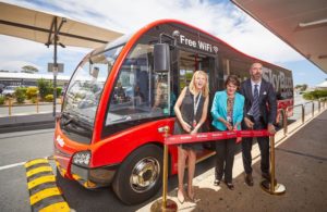 オークランド国際空港とシティ間を結ぶ『Sky Bus』の乗り方、時刻、チケットの取り方をまとめてみた