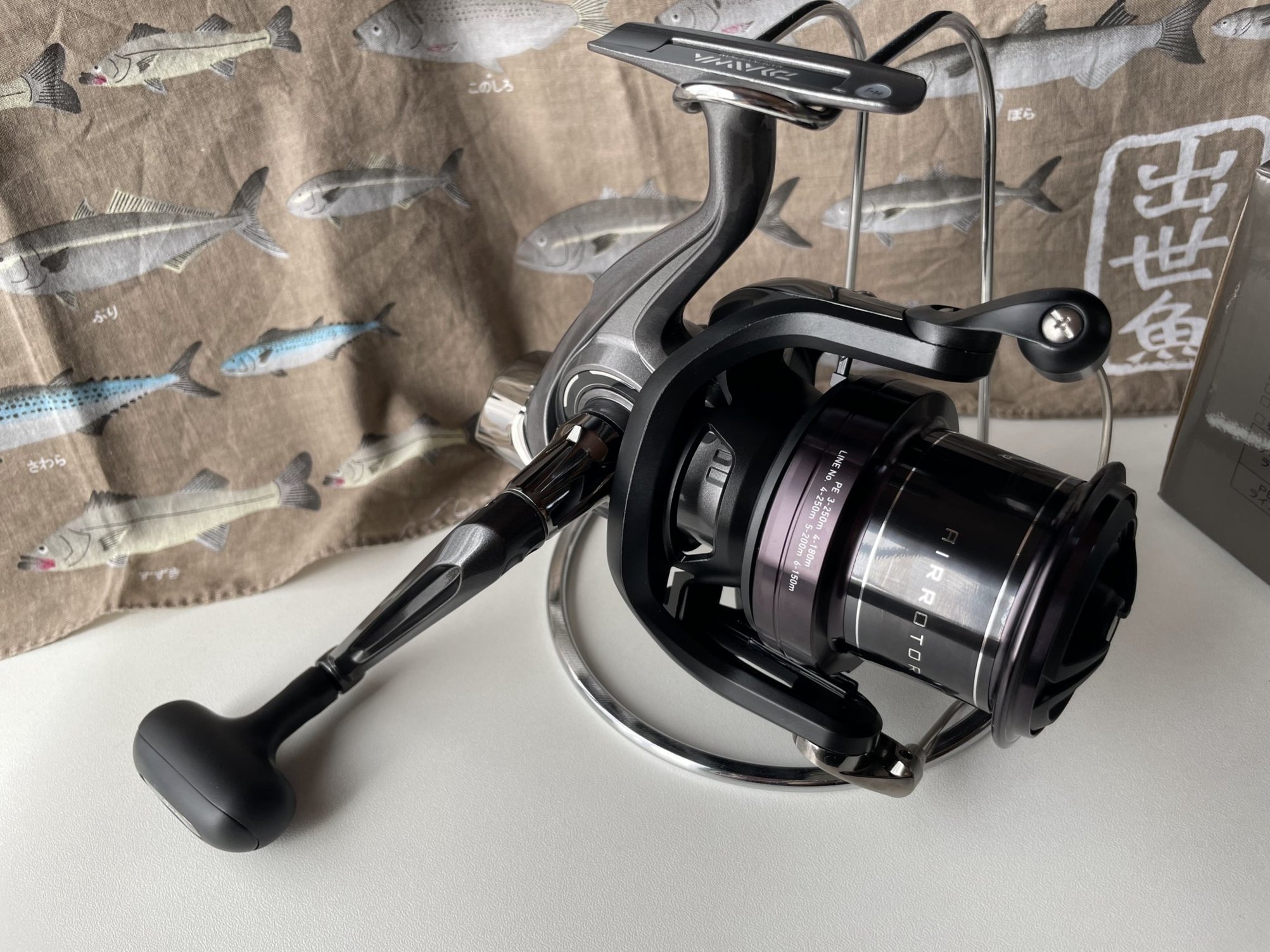 ダイワ(DAIWA) スピニングリール(投げ・遠投) 17 WINDSURF35 太糸 (2017モデル) スタイル:6000QDダイワ(DAIWA) スピニングリール(投げ・遠投)